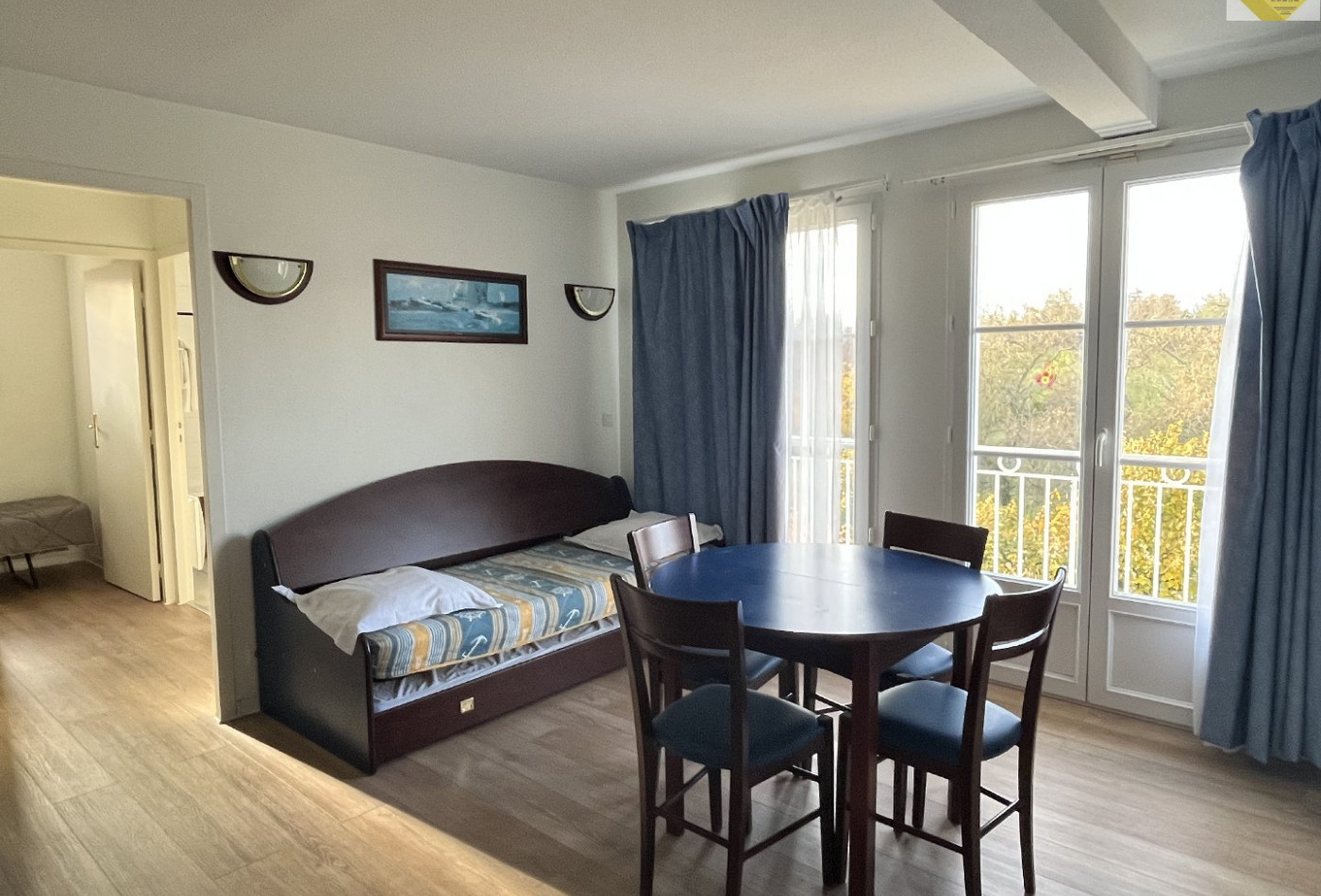 vente Appartement La Roche Posay - Photo 1