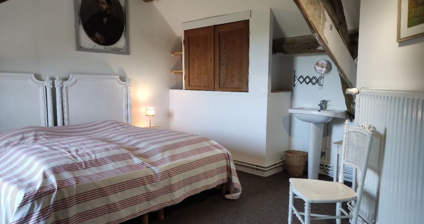 en location saisonnière Maison de campagne Coussay Les Bois