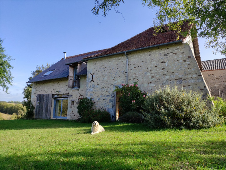 en location saisonnière Maison de campagne Coussay Les Bois - Photo 2
