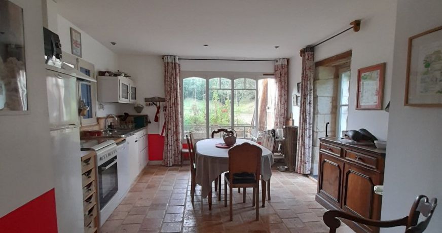 en location saisonnière Maison de campagne Coussay Les Bois