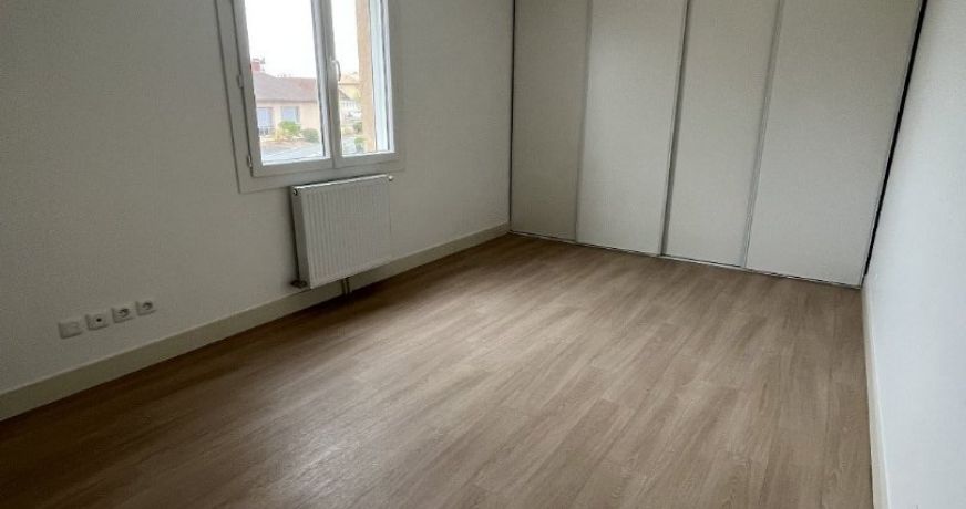 location Maison Avanton