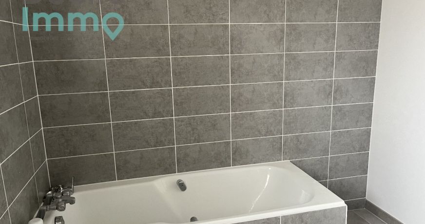 location Maison Avanton