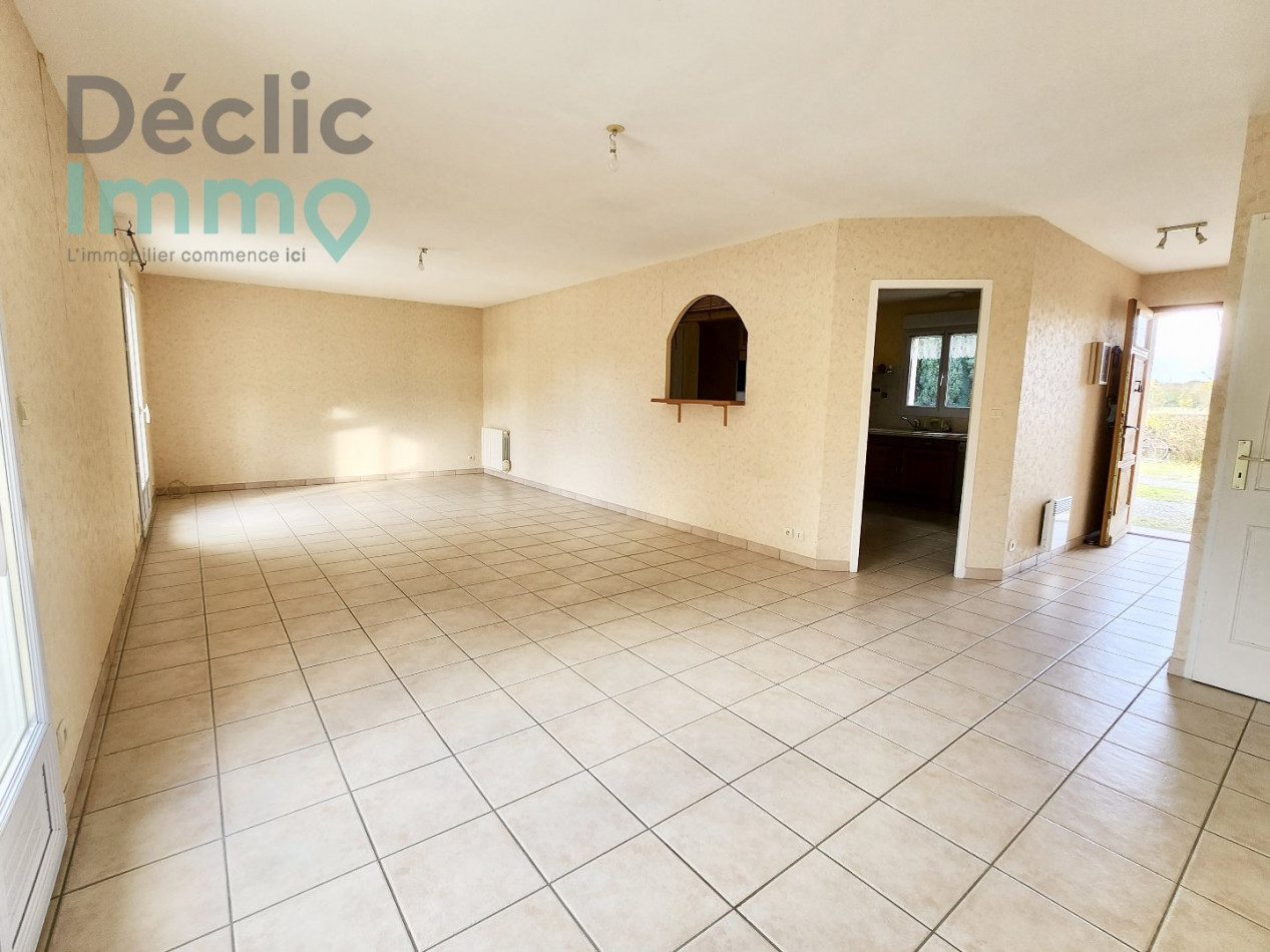 vente Maison individuelle Lencloitre - Photo 2