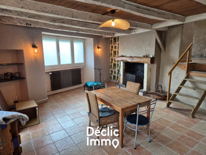 vente Maison et dépendances Iteuil - Photo 1