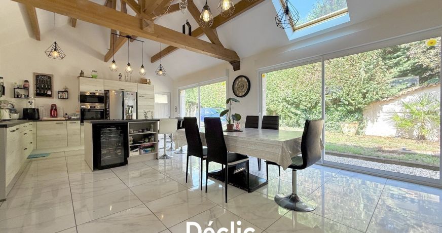 vente Maison en pierre Champigny En Rochereau