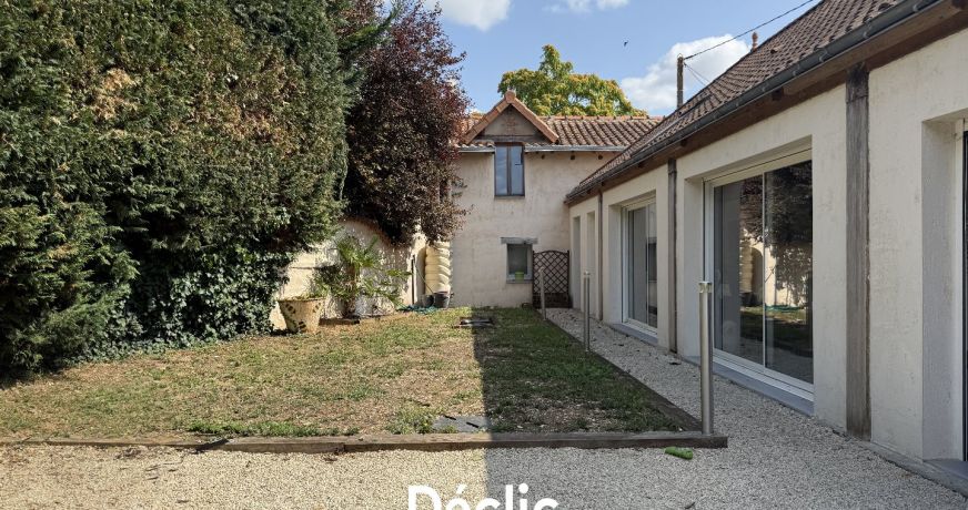 vente Maison en pierre Champigny En Rochereau