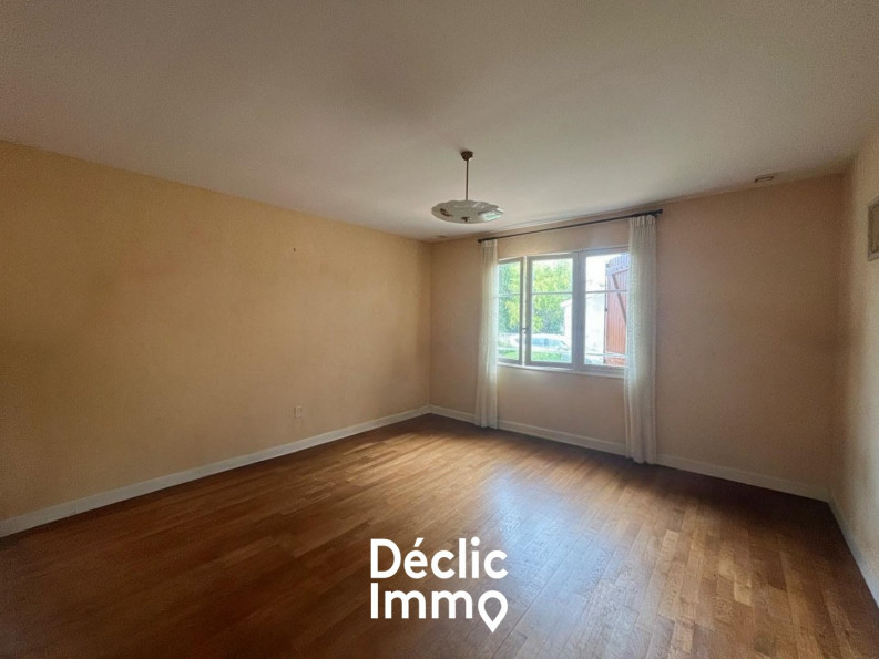 vente Maison à rénover Lavoux - Photo 6