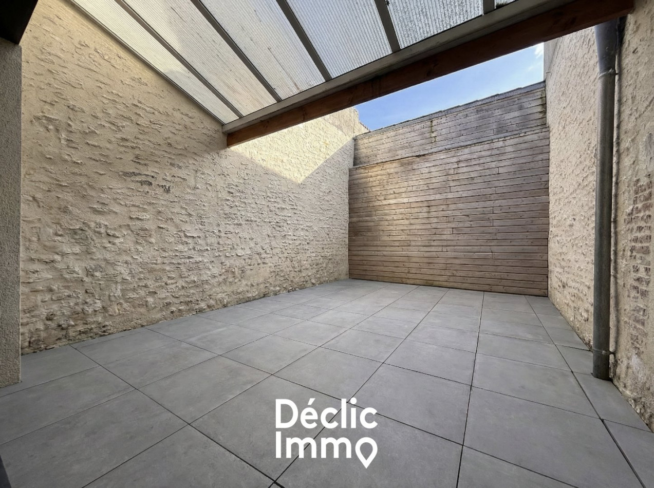 vente Maison de ville Neuville De Poitou - Photo 2