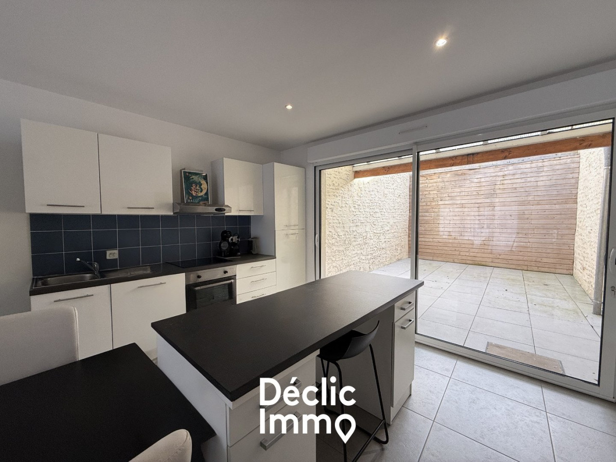 vente Maison de ville Neuville De Poitou - Photo 5