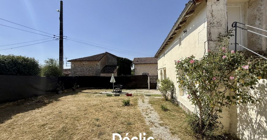 vente Maison de hameau Civray