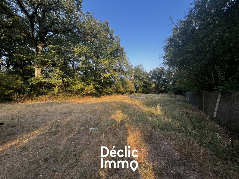 vente Terrain constructible Marigny Chemereau - Photo 1