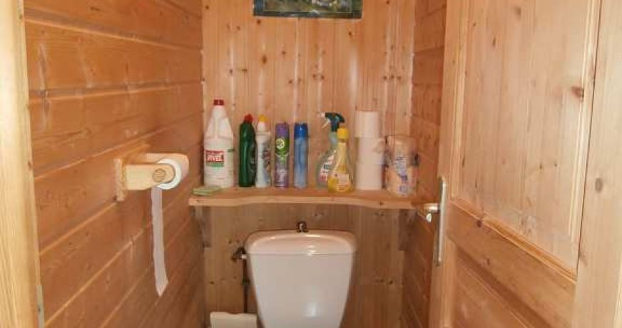 en location saisonnière Chalet en bois Chastreix