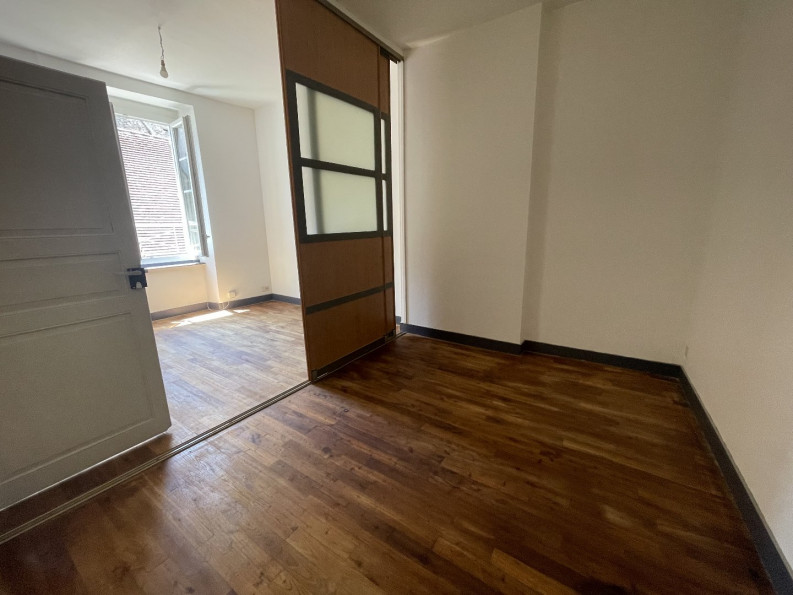 location Appartement Saint Yrieix La Perche - Photo 3