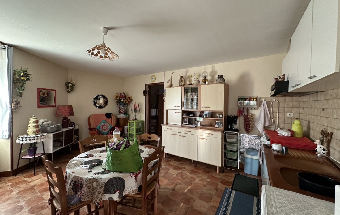 vente Immeuble de rapport Chalus - Photo 10