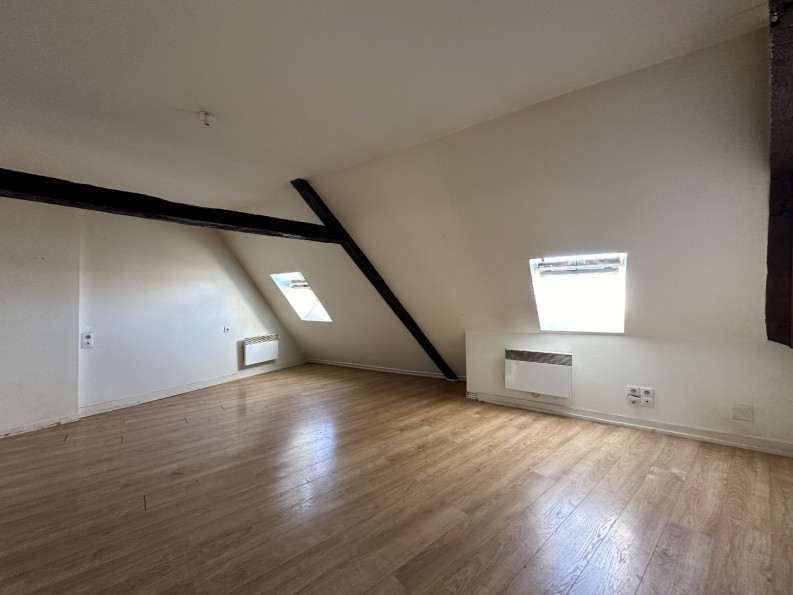vente Appartement en résidence Saint Yrieix La Perche - Photo 2