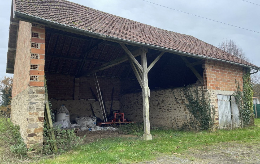 vente Terrain constructible Saint Yrieix La Perche - Photo 2