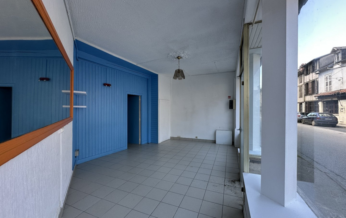 vente Immeuble Saint Yrieix La Perche - Photo 2