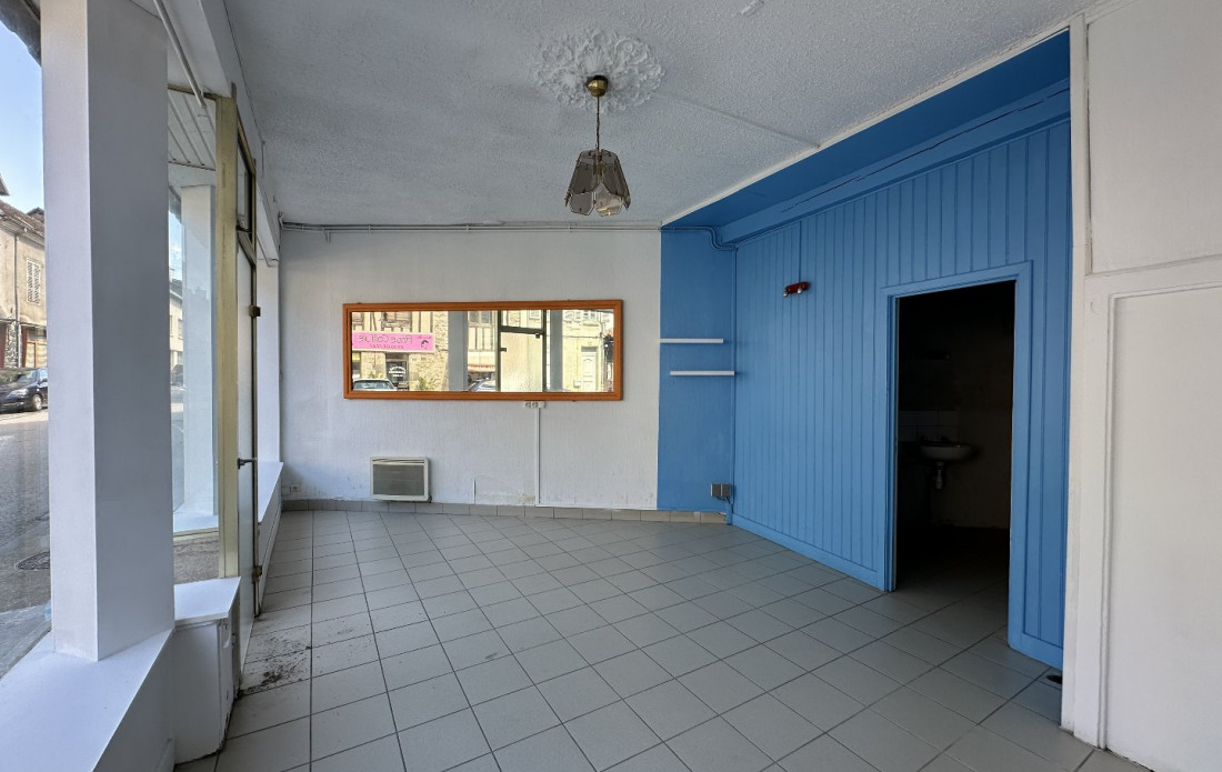 vente Immeuble Saint Yrieix La Perche - Photo 3