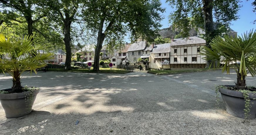 vente Immeuble commercial Segur Le Chateau