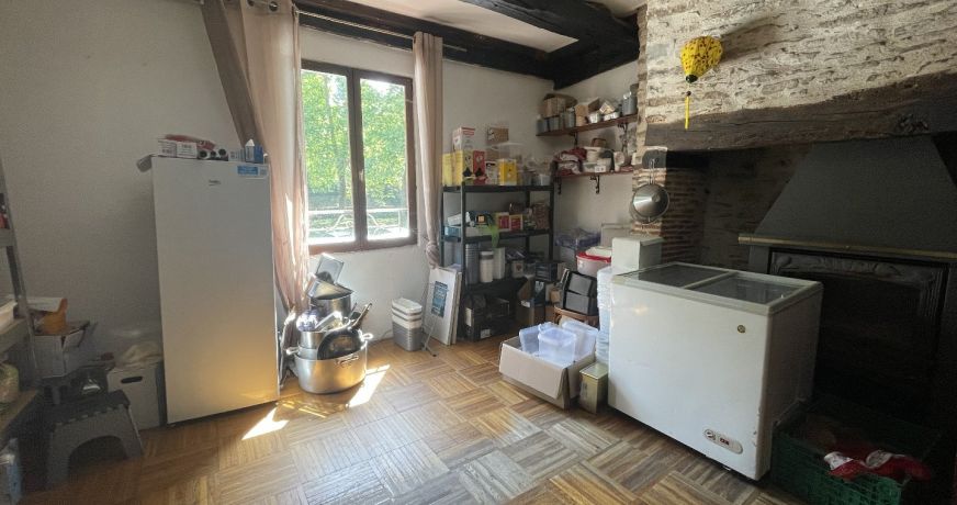 vente Immeuble commercial Segur Le Chateau