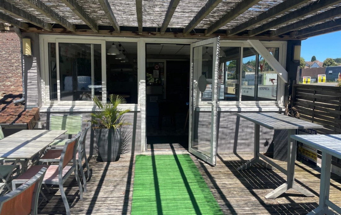 location Local commercial Saint Yrieix La Perche - Photo 4