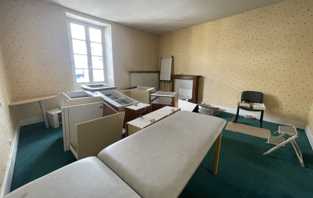 vente Immeuble à rénover Saint Yrieix La Perche - Photo 8