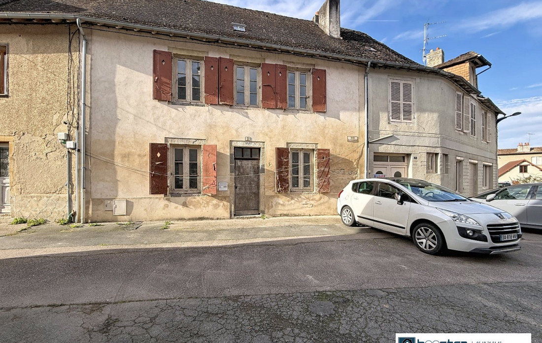 vente Immeuble Saint Yrieix La Perche - Photo 1