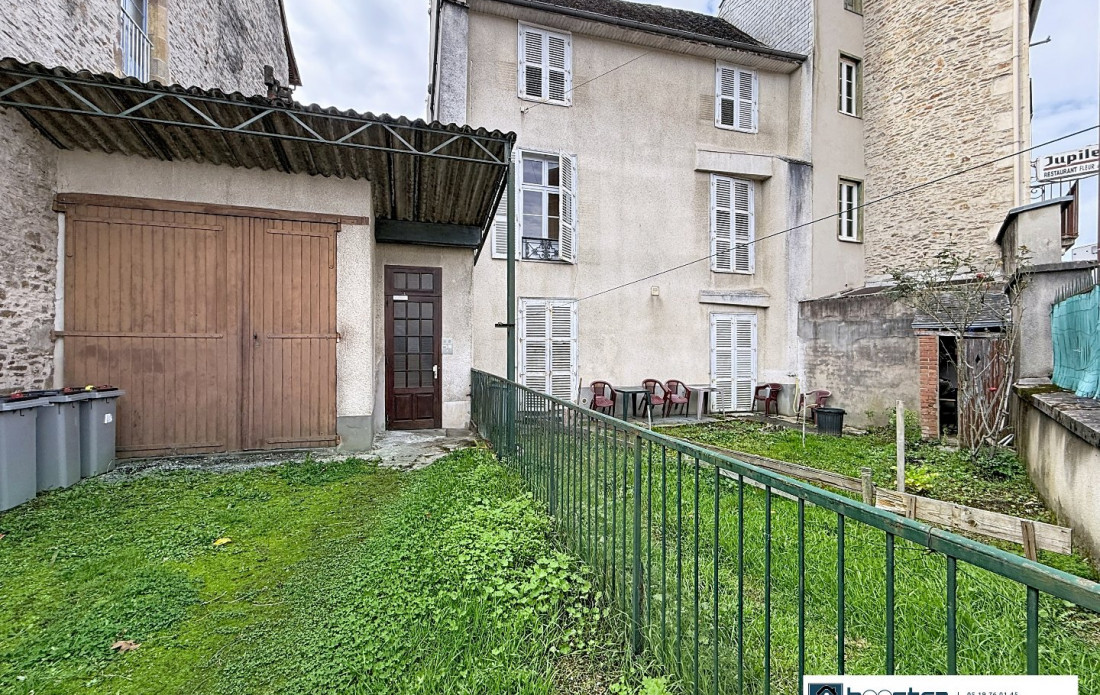 vente Immeuble Saint Yrieix La Perche - Photo 1