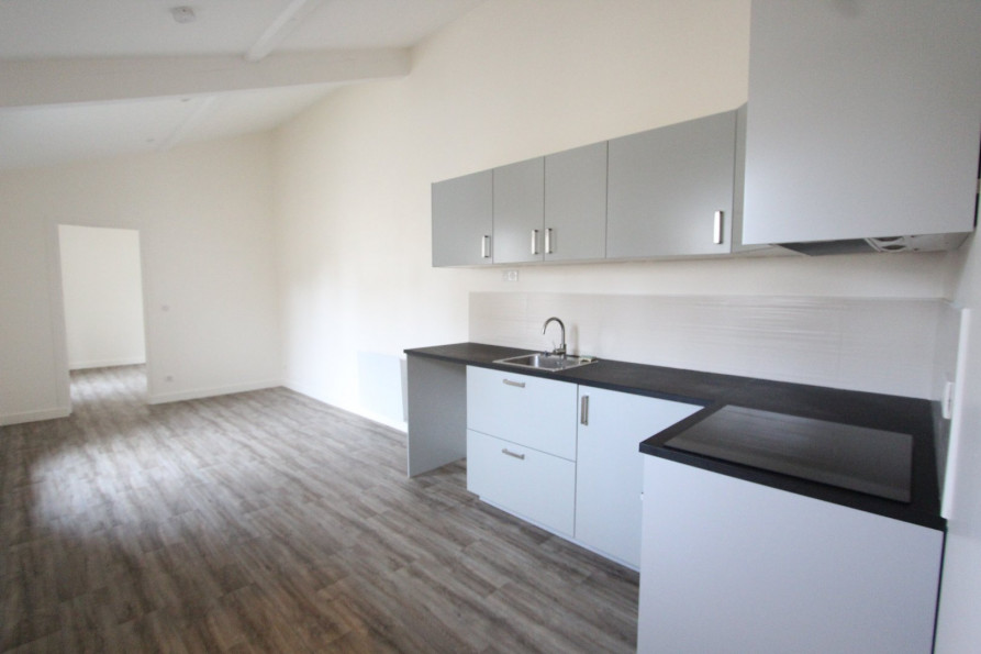 location Appartement Saint Cheron - Photo 1