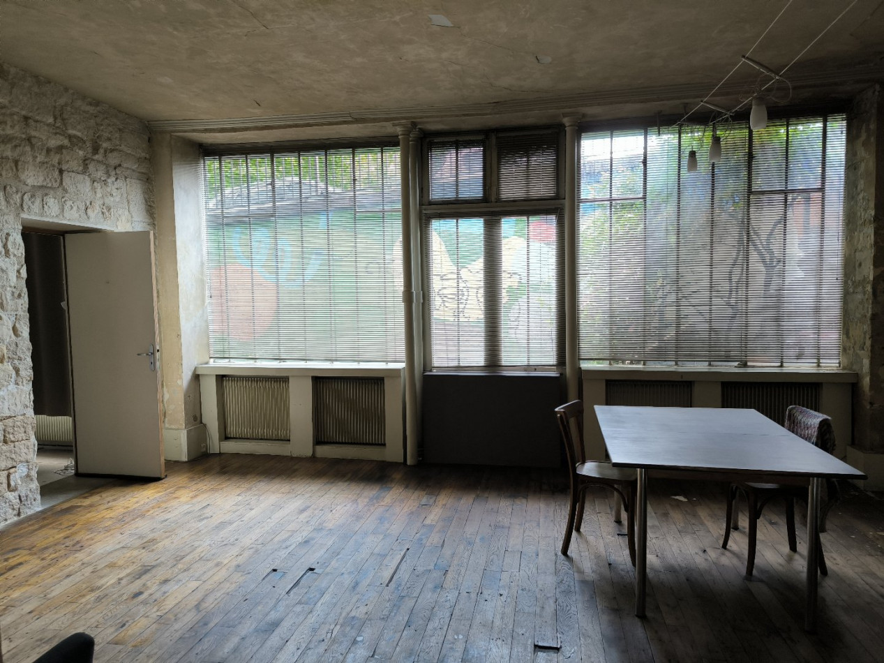 for sale Appartement à rénover Paris 18eme Arrondissement - Photo 1