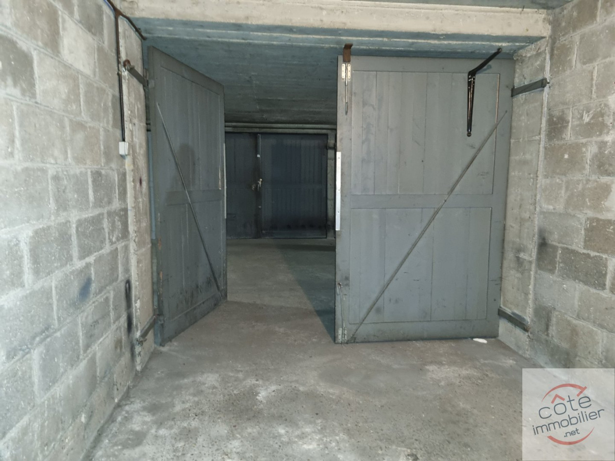 for rent Garage Cachan - Photo 1