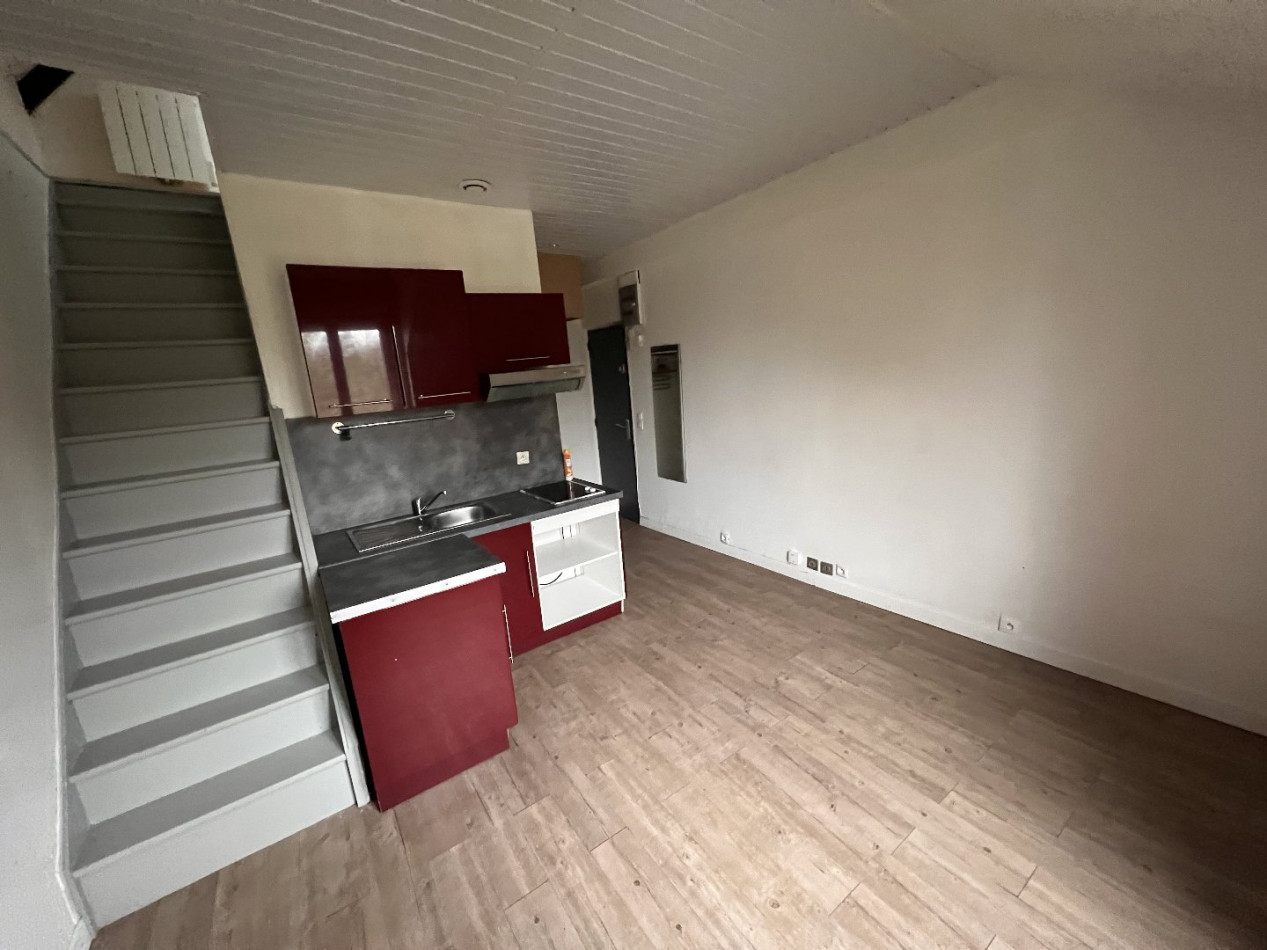 for rent Appartement Saint Cheron - Photo 2