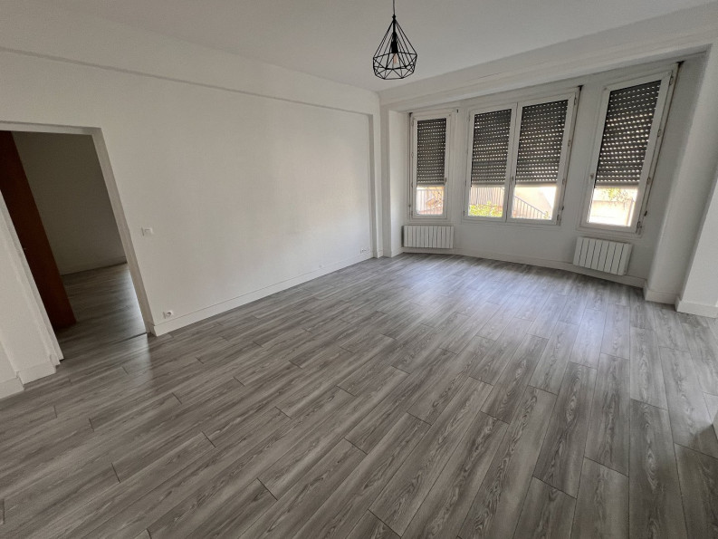 location Appartement Sainte Genevieve Des Bois - Photo 2