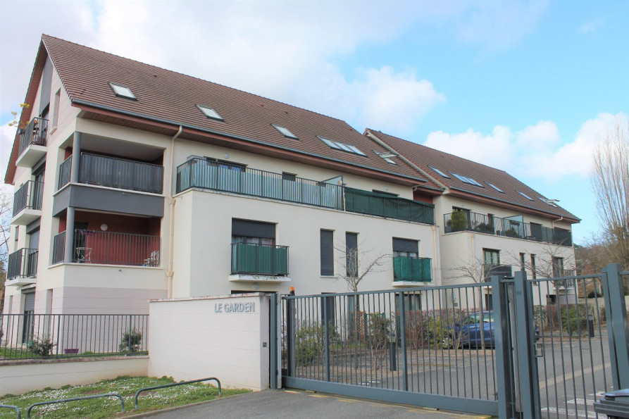 location Appartement Saint Cheron - Photo 2