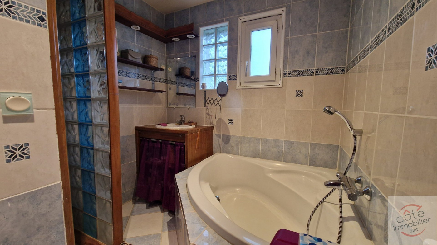 à vendre Maison Les Granges Le Roi - Photo 8