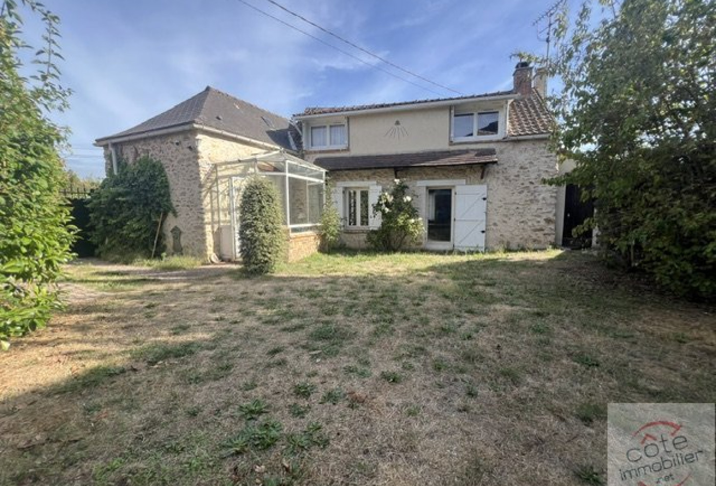 vente Maison Saint Martin De Brethencourt - Photo 1