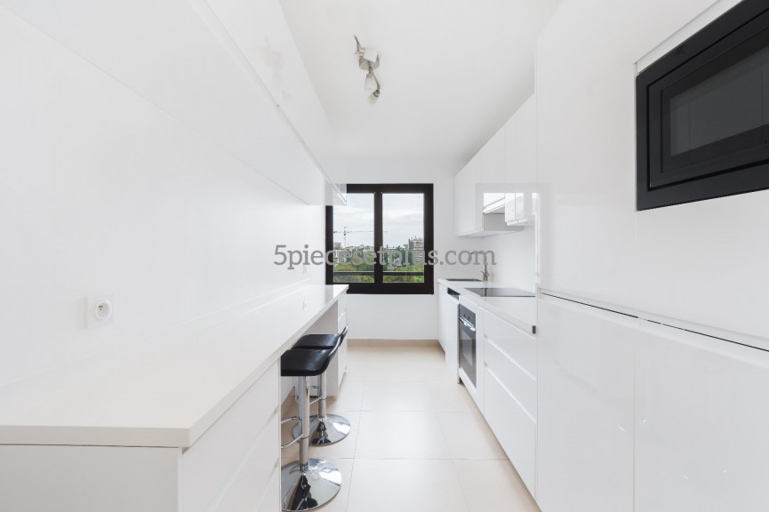 vente Appartement rénové Levallois Perret - Photo 1