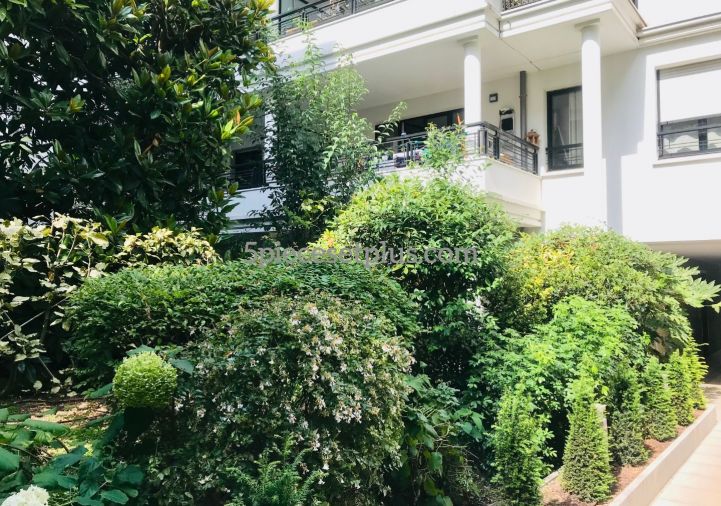 vente Appartement en résidence Suresnes