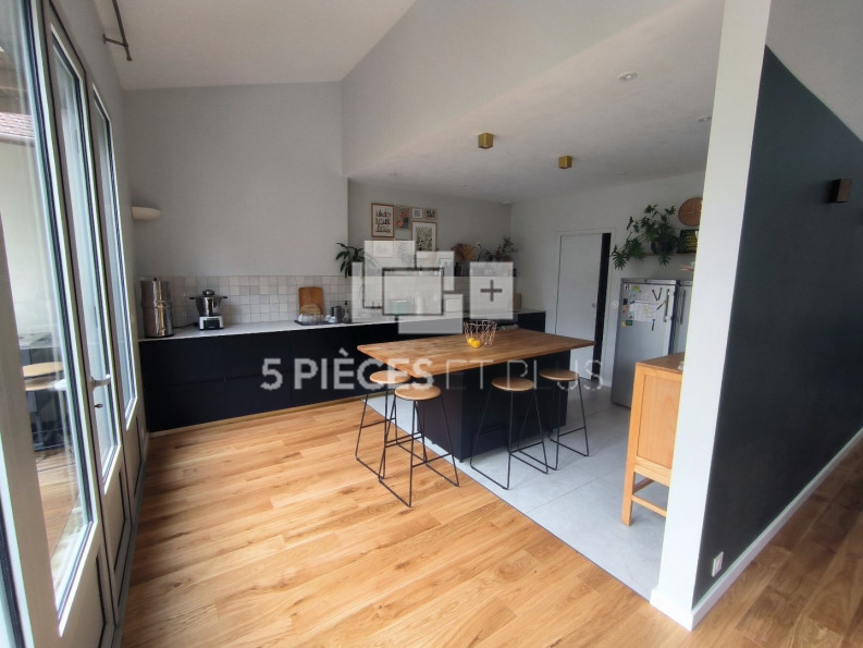 vente Maison loft Bordeaux - Photo 11