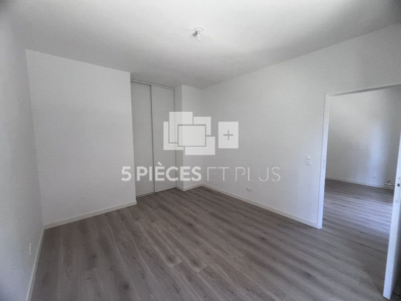 location Appartement en résidence Nanterre - Photo 3