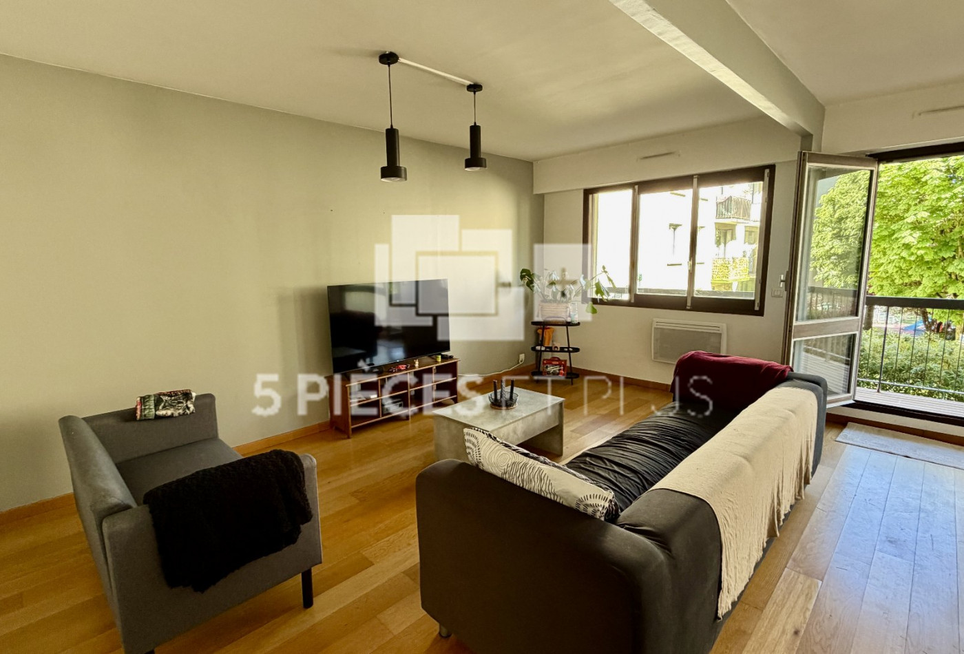 vente Appartement en résidence Suresnes - Photo 3