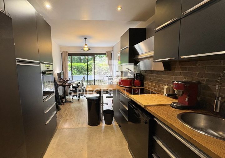 vente Appartement rénové Levallois Perret