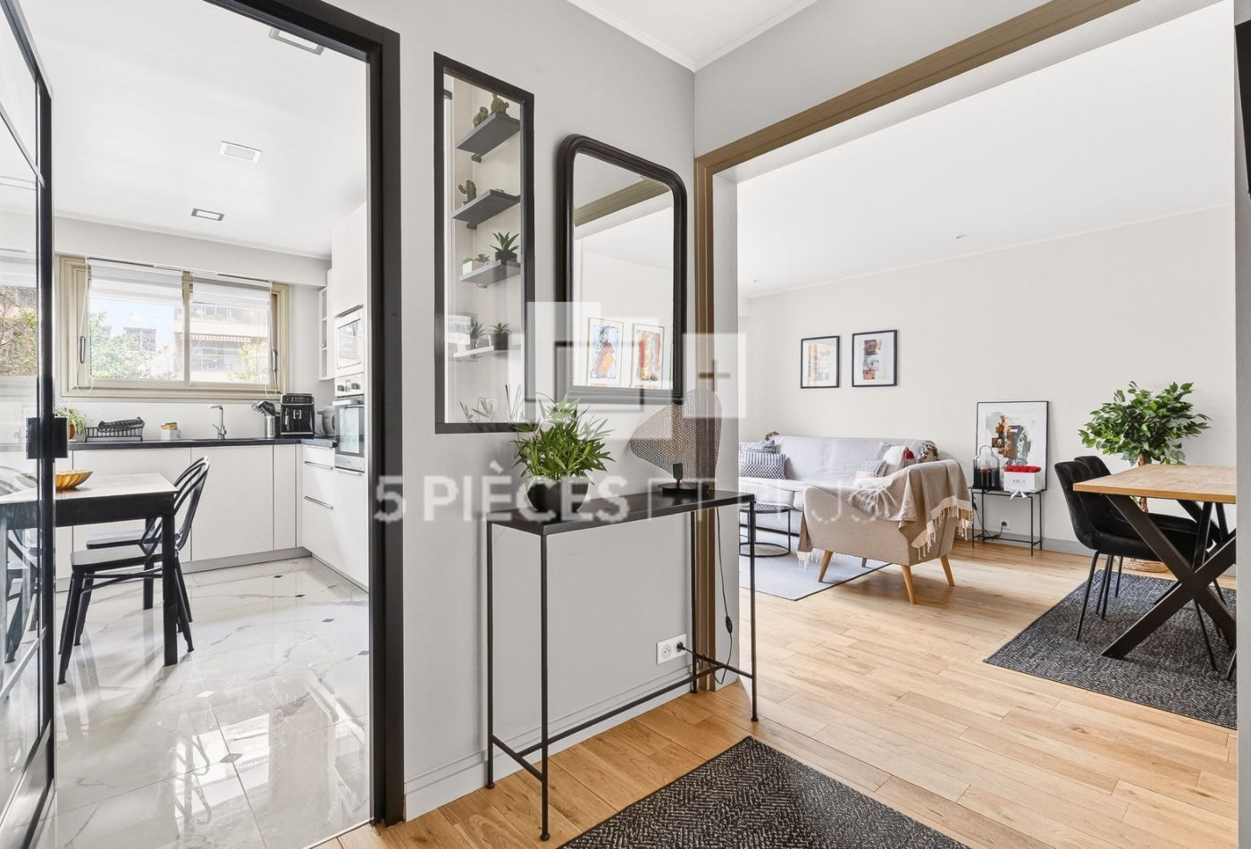 vente Appartement rénové Paris 17eme Arrondissement - Photo 1