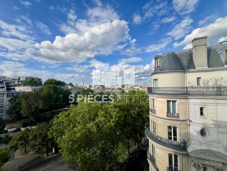 vente Appartement bourgeois Paris 8eme Arrondissement - Photo 1
