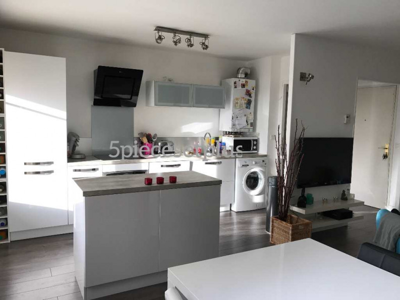 vente Appartement Bussy Saint Georges - Photo 2