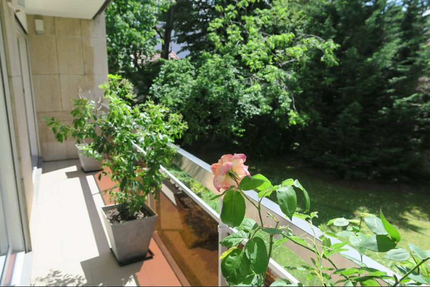 vente Appartement en résidence Neuilly Sur Seine - Photo 1