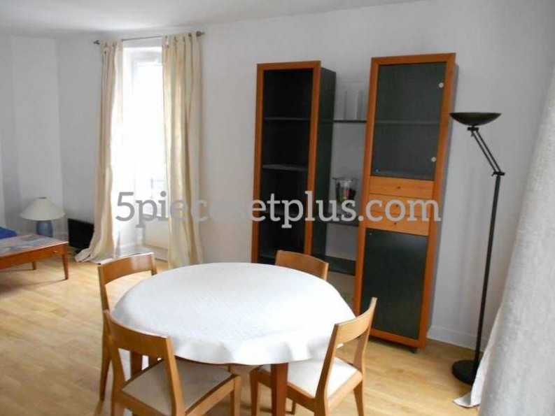 location Appartement rénové Paris 15eme Arrondissement - Photo 2