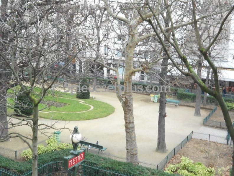 location Appartement rénové Paris 15eme Arrondissement - Photo 1