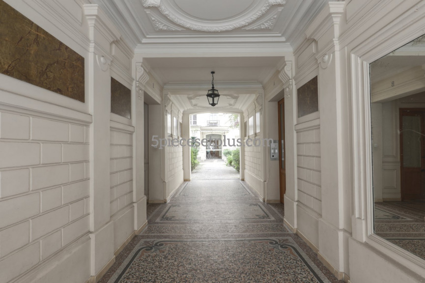 location Appartement bourgeois Paris 17eme Arrondissement - Photo 3