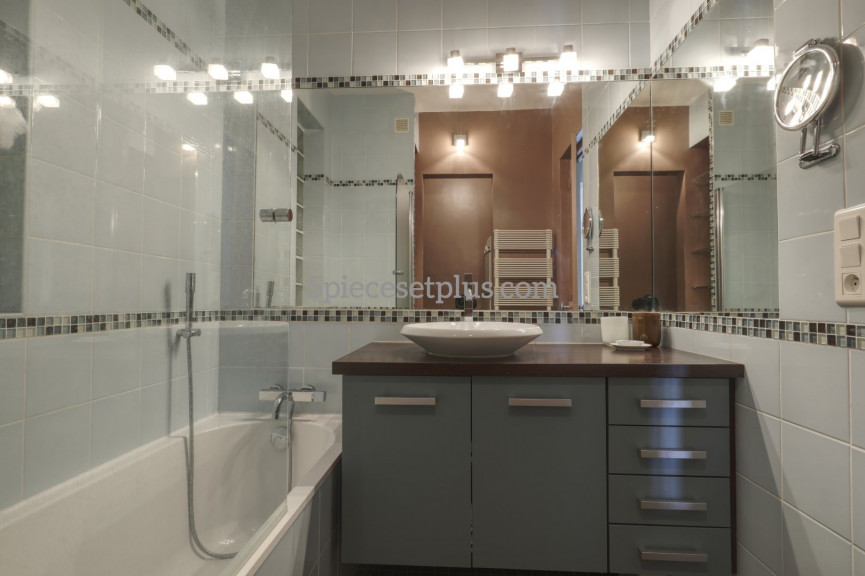location Appartement bourgeois Paris 17eme Arrondissement - Photo 13